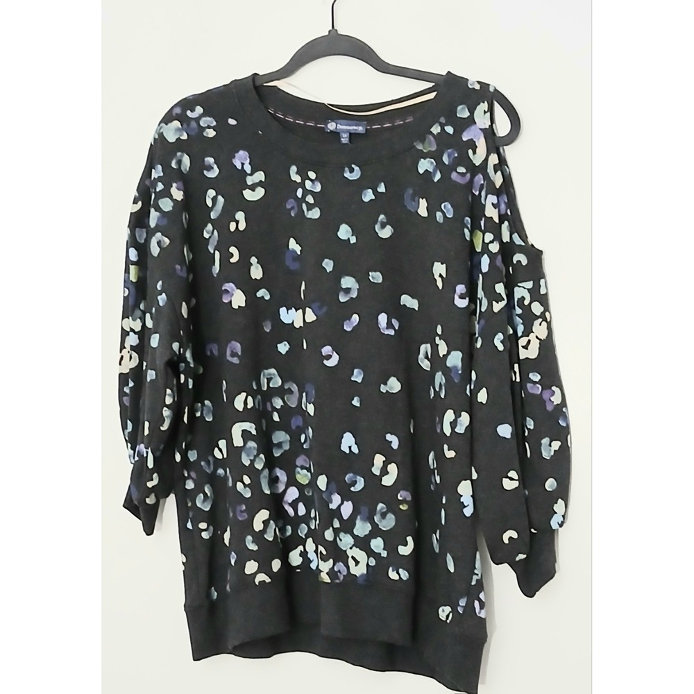 Democracy Sweatshirt 1X Gray Leopard Print‎ Cold Shoulder Cozy Lounge 3/4 Sleeve